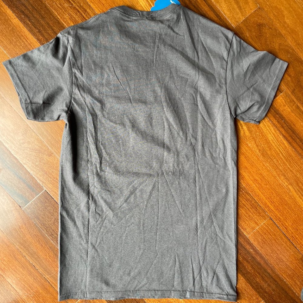 NEW Star Wars Millennium Falcon T-shirt Sz S - Picture 3 of 5